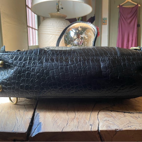 Banana Republic Leather Satchel Bag in Black Crocodile Pattern Brass Details - Picture 6 of 14